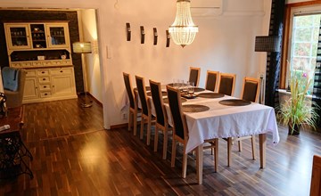 Familienfreundliches Ferienhaus mit großem Garten 3