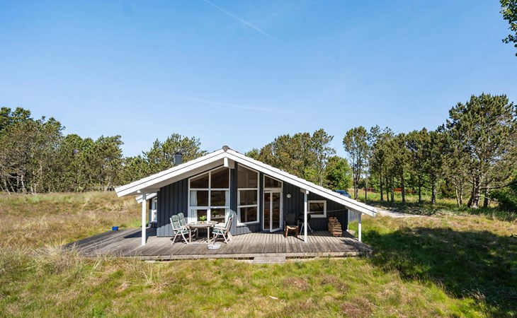 Stunning home in Strandby with WiFi 1