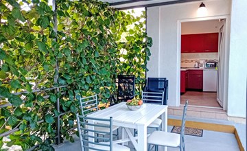 Anwesen "Krasno" mit Terrasse 3