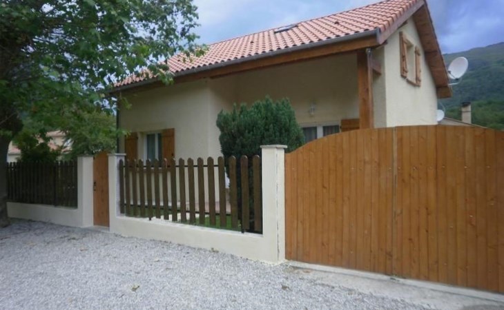 Barrierefreies Haus mit Garten und Terrasse 1