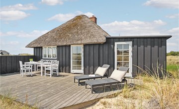 3 bedroom gorgeous home in Blåvand 2