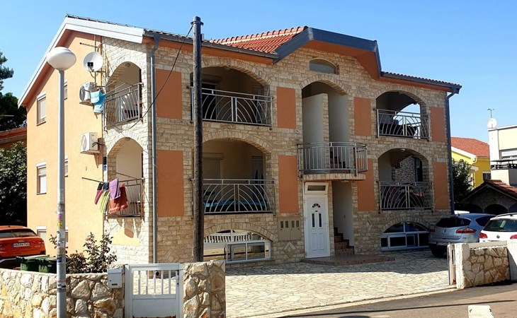 Charmante, sonnige Ferienwohnung 1