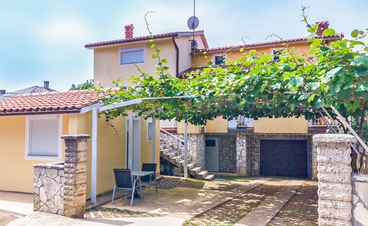 Lovely apartment in Marcana with WiFi 1
