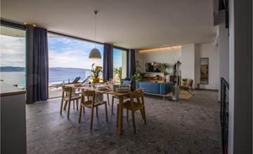 3 bedroom amazing home in Brela 3