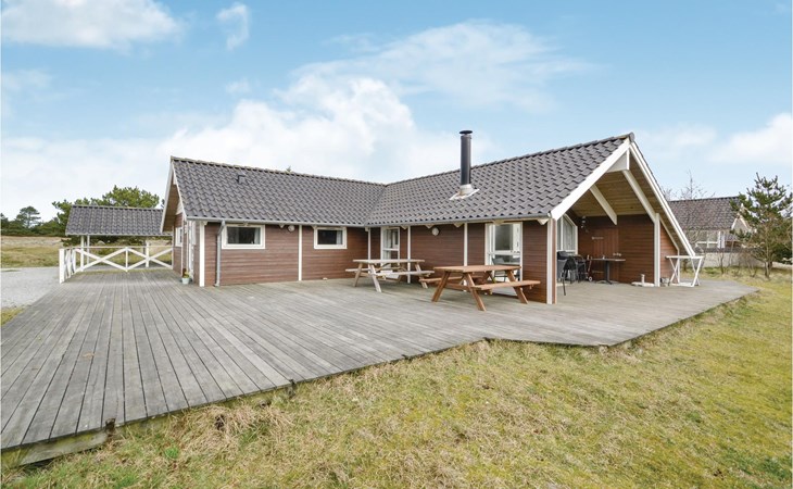 Awesome home in Fanø with sauna 1