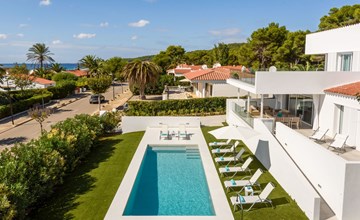 Villa Lucia mit Meerblick und Pool in Santo Tomas 3