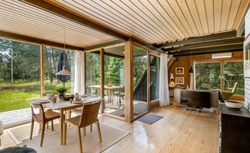 "Peta" - 1.6km from the sea 2