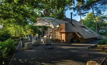 Sprielderbosch 40 Luxuriöse Ferienunterkunft auf einem Ferienpark auf den Veluwen 2