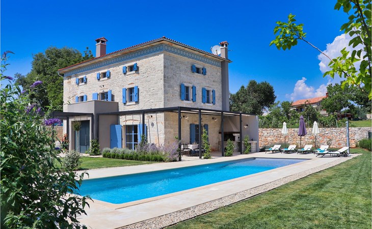 Villa Pi 1