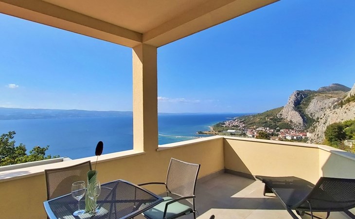 Wohnung Borak grün mit herrlichem Blick 1