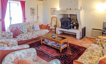 Schönes Zuhause in Eglise Neuve. 2