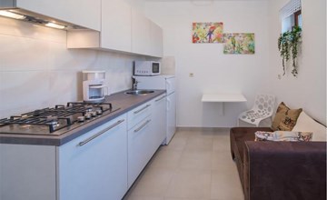 1 bedroom beautiful apartment in Vrbnik 3