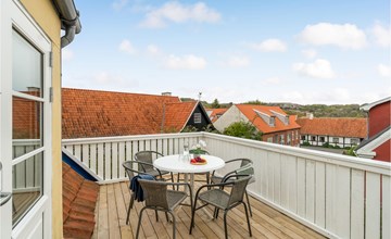 3 bedroom nice apartment in Allinge 2