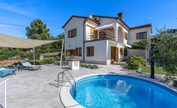 Vacation Apartment Helga 2