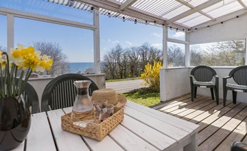4 bedroom gorgeous home in Allinge 3