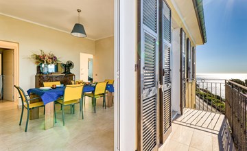2 bedroom awesome home in Cipressa 3