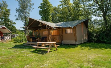 Safari tent with private bathroom | 8 people 2