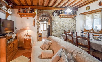 Nice home in Camaiore with WiFi 3