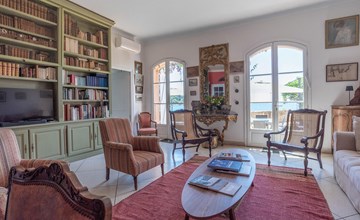 Amazing home in Saint-Raphaël 3
