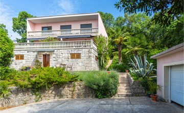 3 bedroom cozy apartment in Opatija 2