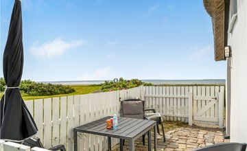 Gorgeous home in Thyholm with kitchen 2