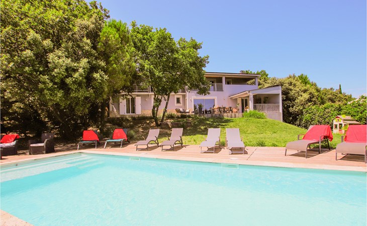 Nice home in Suze-La-Rousse with WiFi 1