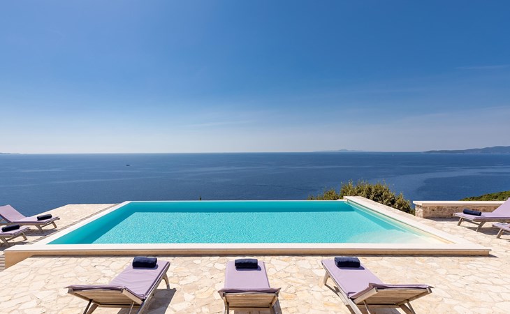 Luxurious home in Potomje 1