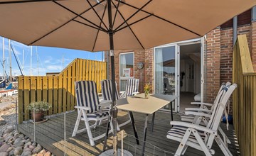 2 bedroom awesome home in Glesborg 2