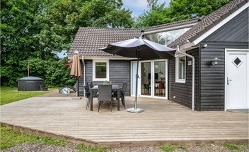 Awesome home in Fårvang with sauna 2