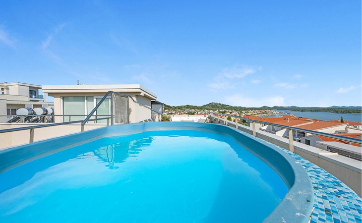 2 bedroom awesome apartment in Murter 1