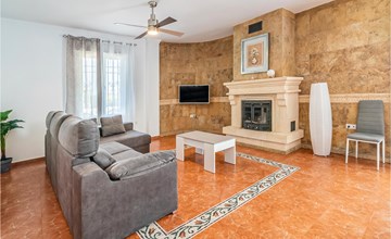 Nice home in Córdoba with WiFi 3