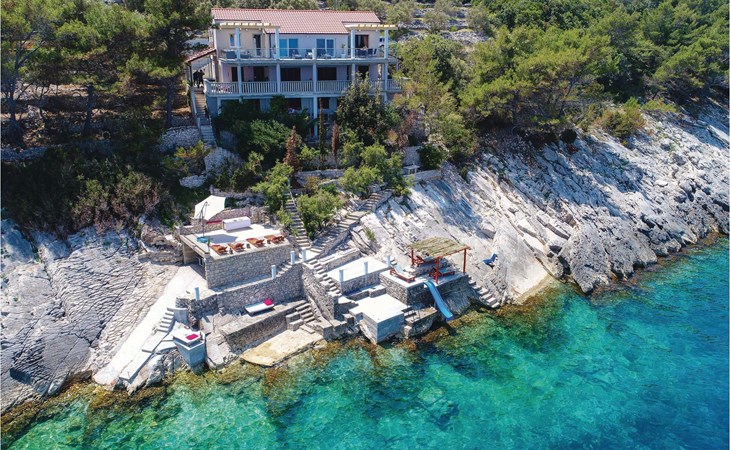 Cozy apartment in Crnja Luka with WiFi 1