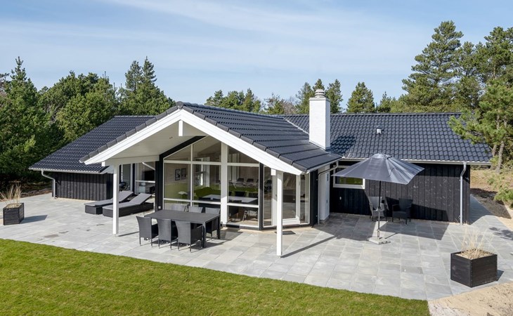 "Dior" - 1.4km from the sea 1