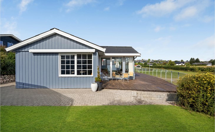Cozy home in Hejls with house sea view 1