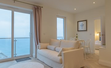 No.4 Ocean Heights 2