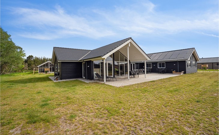 Awesome home in Nørre Nebel with sauna 1