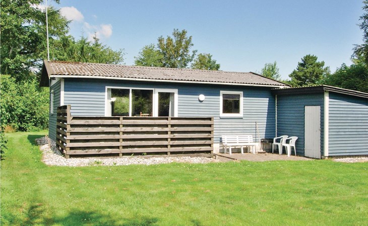 2 bedroom beautiful home in Farsø 1