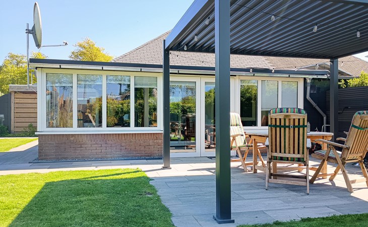 Nice home in Stavenisse with swimming pool 1