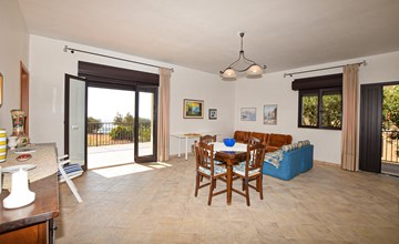 Awesome home in Marina di Ragusa 3