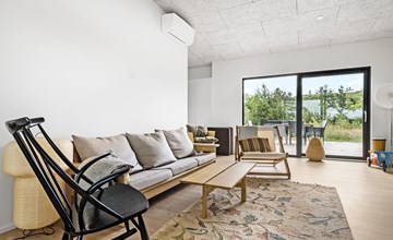 3 bedroom pet friendly home in Glesborg 3