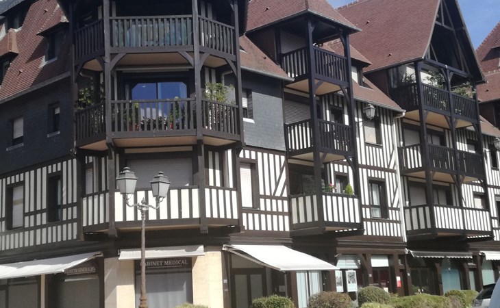 Die Gärten des Yachtclubs 1