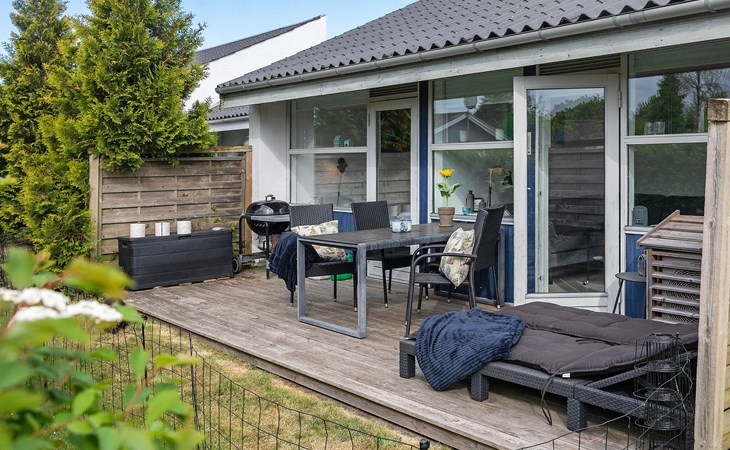 2 bedroom amazing home in Væggerløse 1