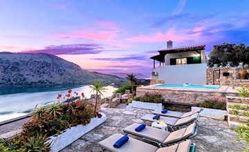 Du Lac Alpha Villa Privater Pool 2