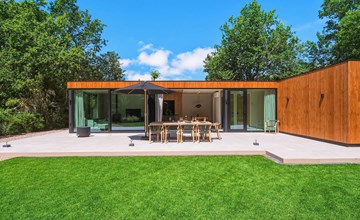 Jonkerstee 11 – Luxe wellness bungalow met sauna en hottub in Ouddorp 2