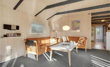 Gorgeous home in Hemmet with kitchen 3