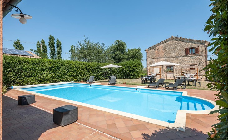 Lovely home in Tolentino with kitchen 1