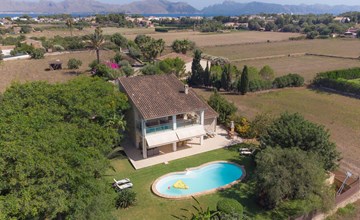 Stunning home in Alcudia with private swimming pool, can be inside or outside 2