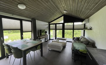 Comfortable 4-person holiday home at De Zeeuwse Parel near Tholen 3