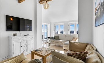 2 bedroom beautiful home in Allinge 3