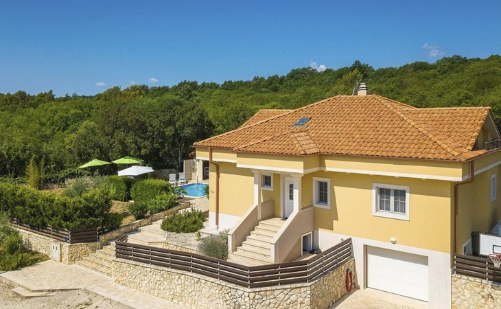 Villa Krase mit Pool 1